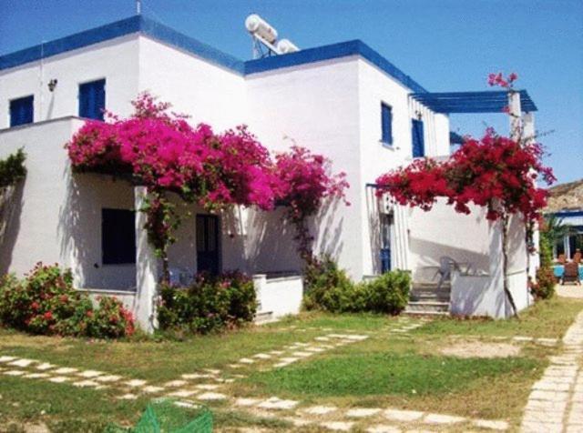 Amfitrion Hotel Vari  Ngoại thất bức ảnh